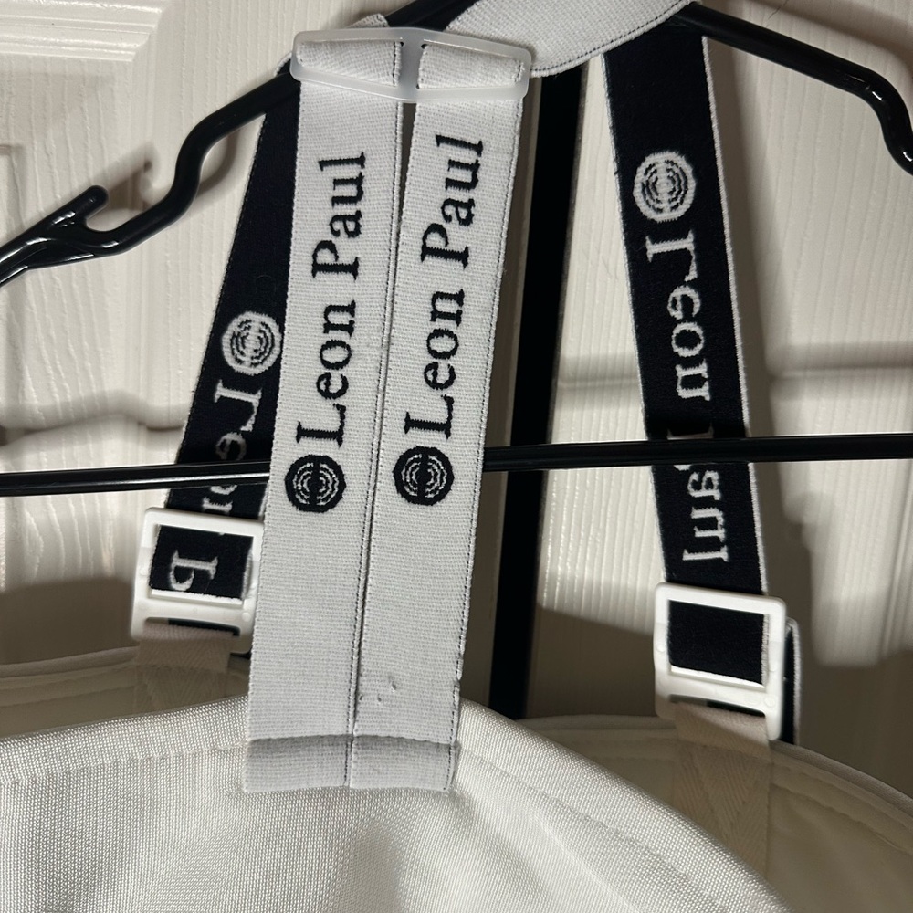 Leon Paul Fencing knickers. (size 32) - Picture 3 of 8